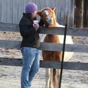 Meet your Posher, Alicia